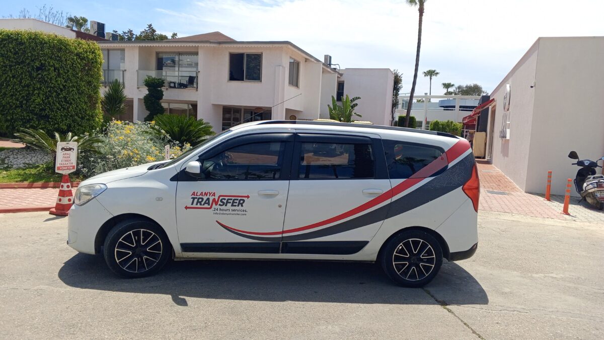 Enjoy Comfortable and Private Travel from Kızılağaç to Side with Reliable Transfers from www.sidetransfer.com.tr